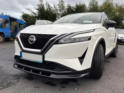 Frontsplitter Nissan Qashqai från årsmodell 2021-