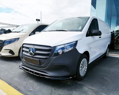 Frontsplitter Mercedes Vito från 2024-