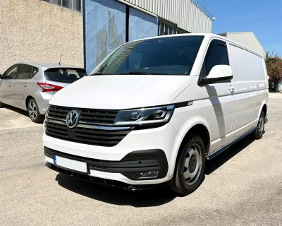 Frontsplitter V2 till Volkswagen Caravelle T6.1 från 2019-2024