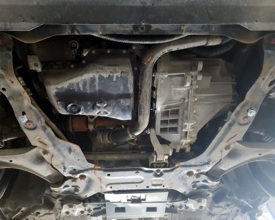 Fästpunkter för hasplåt Volvo V70 från 2008-2016