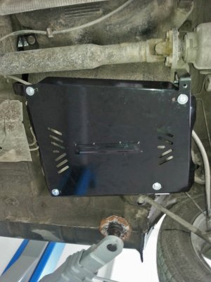 Hasplåt bränsletank Dacia Duster från 2018-2024