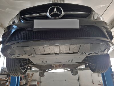 Hasplåt Mercedes GLA från 2014-2020