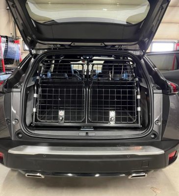 Hundgrind Peugeot 5008 från 2017-