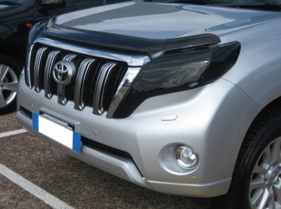 Huvskydd i akrylplast till Toyota Land Cruiser 150 2014-
