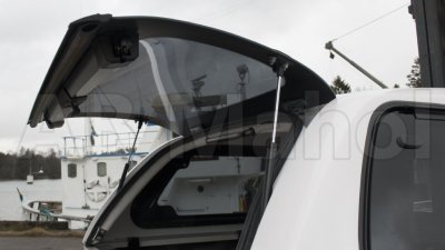 Flakkåpa med öppningsbara rutor till Toyota Hilux (X-Cab) från 2016-