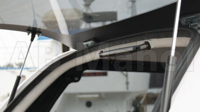 Flakkåpa med öppningsbara rutor till Toyota Hilux (X-Cab) från 2016-