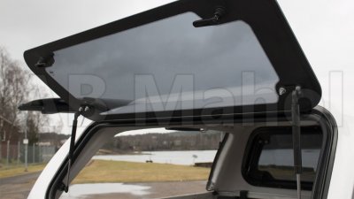 Flakkåpa med öppningsbara rutor till Isuzu D-Max (Extended Cab) från 2012-