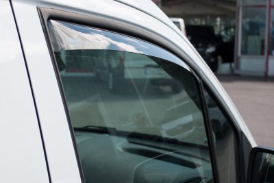 Vindavvisare Baleno (Suzuki) från 2015-