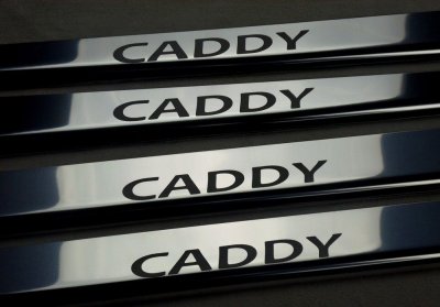 Instegsskydd i Rostfritt stål till Volkswagen Caddy 2016-