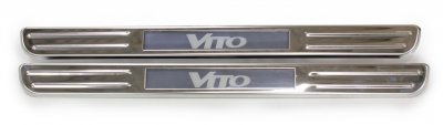 Instegsskydd med LED-belysning till Mercedes Vito/Viano från 2004-2014