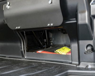 Komfortvägg med öppning i väggen för transport av lång last.