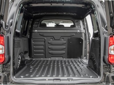 Komfortvägg Fiat Doblo från 2022- och nyare