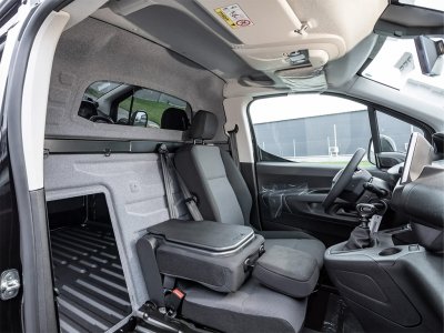 Komfortvägg Fiat Doblo från 2022- och nyare