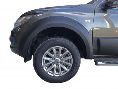 Skärmbreddare Mitsubishi L200 2016-2019