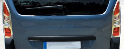 Lampmask baklampor - till Peugeot Partner från 2008-2012 med baklucka