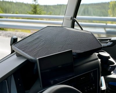 Table for Volvo FH5 from 2021- | Svart