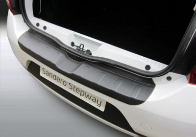 Lastskydd/Stötfångarskydd i reptålig ABS-plast till Dacia Sandero/Stepway från 2012-