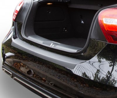 Lastskydd/Stötfångarskydd i reptålig ABS-plast till Mercedes-Benz A-klass 2012-