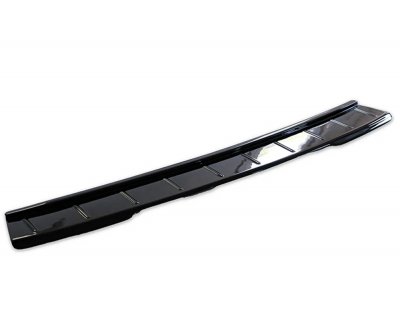 Lastskydd Volkswagen Golf 5-dörrars 2013-2020 | Blanksvart