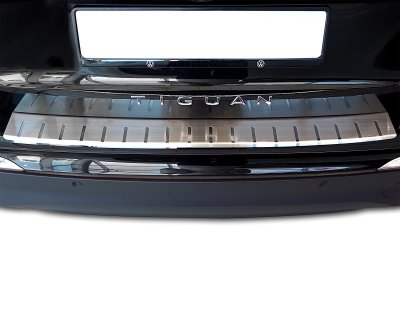 Lastskydd Volkswagen Tiguan från 2024- | Borstad | Bockad | Design