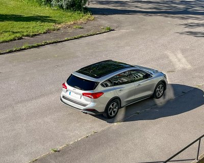 Lastskydd Ford Focus kombi 2018-