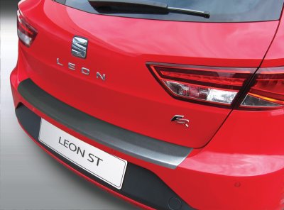 Lastskydd i ABS-plast till Seat Leon från 2013-2019
