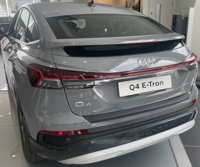 Lastskydd Audi Q4 e-tron 2021-