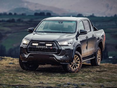 Extraljuspaket Lazer LED-rampskit till Toyota Hilux GR Sport 2022-2024