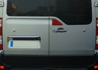 List för bakdörr i Rostfritt stål till Renault Master 2011-