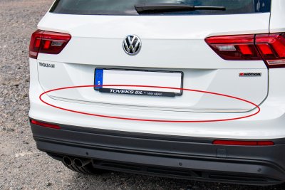 List för nederkant baklucka till VW Tiguan 2016-