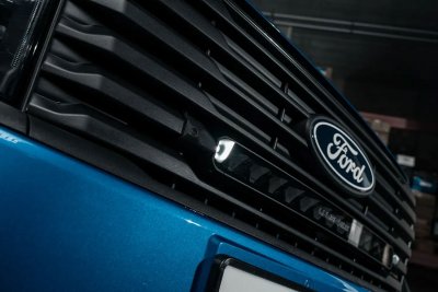 Ledrampspaket Lumen Helios Performance CS20 Ford Tourneo Courier från 2023- och nyare