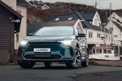 Ledrampspaket Lumen Helios Performance CS20 Toyota bZ4X från 2025- och nyare