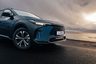 Ledrampspaket Lumen Helios Performance CS20 Toyota bZ4X från 2025- och nyare