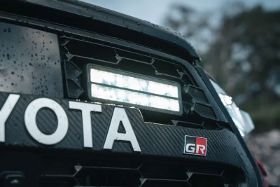 Ledrampspaket 2x Lumen SQ16 Toyota Hilux från 2024- och nyare