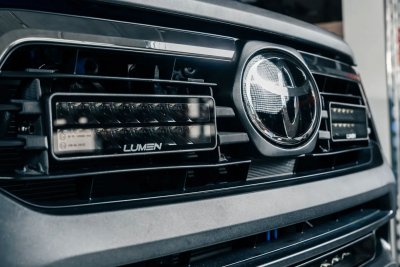Ledrampspaket 2x Lumen SQ16 Toyota Hilux från 2020- och nyare