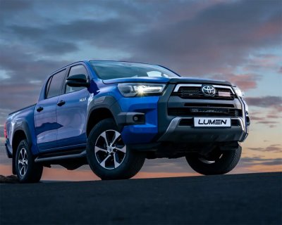Ledrampspaket Lumen Helios Performance CS20 Toyota Hilux Invincible 2020-