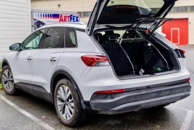 Hundbur Audi Q4 e-tron från 2021-