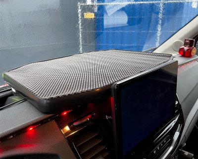 Bord Ford Custom 2018-2023