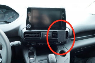 Mobilhållare Citroen Berlingo från 2019- och framåt