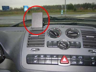 Mobilhållare till Mercedes-Benz Vito/Viano 2004-2014