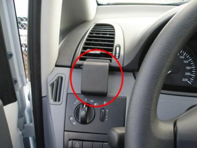 Mobilhållare till Mercedes-Benz Vito/Viano 2004-2014
