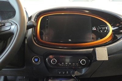 Mobilhållare Toyota Aygo X 2022-