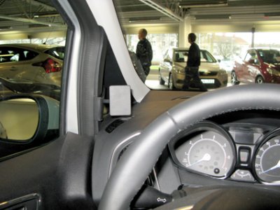 Mobilhållare Ford B-Max från år 2012-