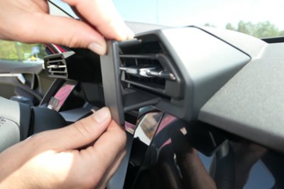 Mobilhållare Audi A3 2021-