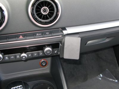 Mobilhållare Audi A3 från 2012-2020 | För montering till höger om stereon