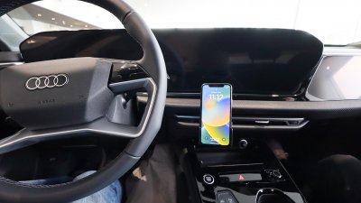 Mobilhållare Audi A5 från 2025- och nyare