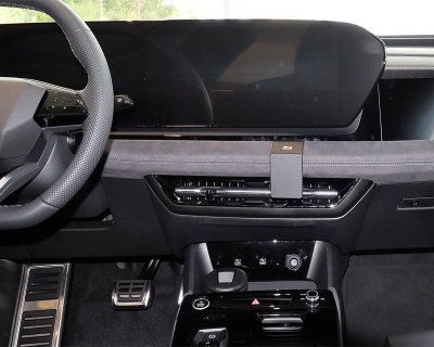 Mobilhållare Audi Q6 e-tron från 2024- och framåt