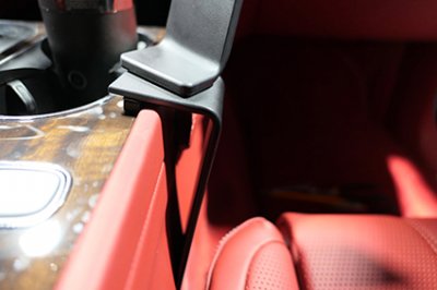 Mobilhållare Bentley Bentayga från 2016-