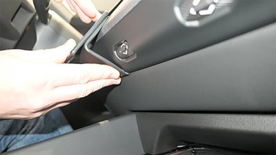 Proclip mobilhållare till BMW i5 från 2024-