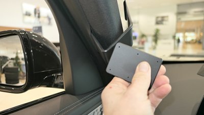 Mobilhållare BMW X1 från år 2023-